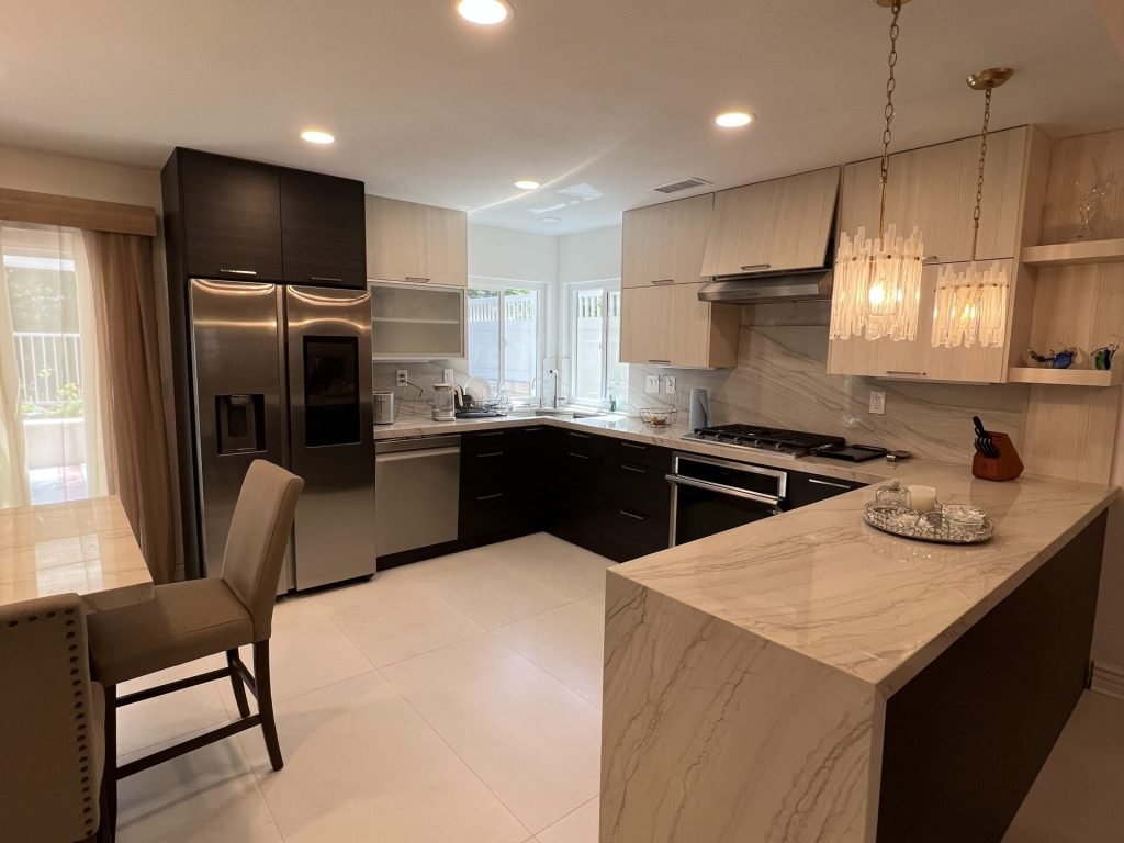 Luxury kitchen renovation with subway tile backsplash – alfaremodel.com